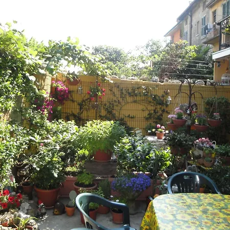 Bed & Breakfast The Tower Of The Old King 4*