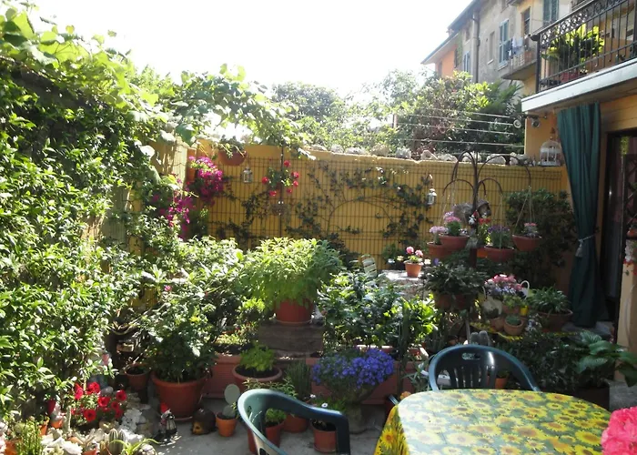 Bed & Breakfast The Tower Of The Old King 4*